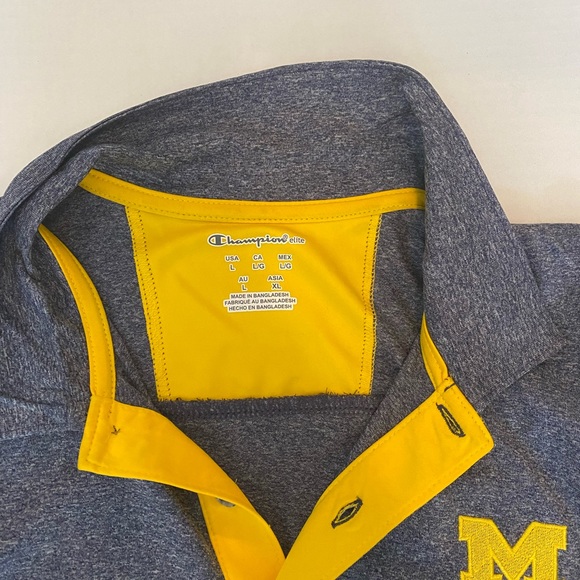 Champion Michigan Wolverines Golf Polo. Blue. Great Condition. Size Large - Picture 3 of 3